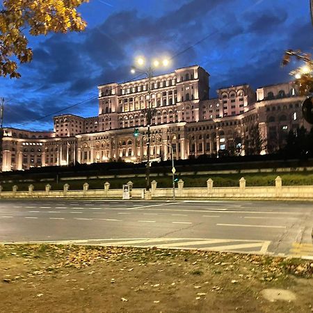 Apartament Zona Marriott-Palatul Parlamentului Bucureşti Exterior foto